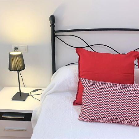 Appartamento Apartamento La Losa Oviedo Esterno foto