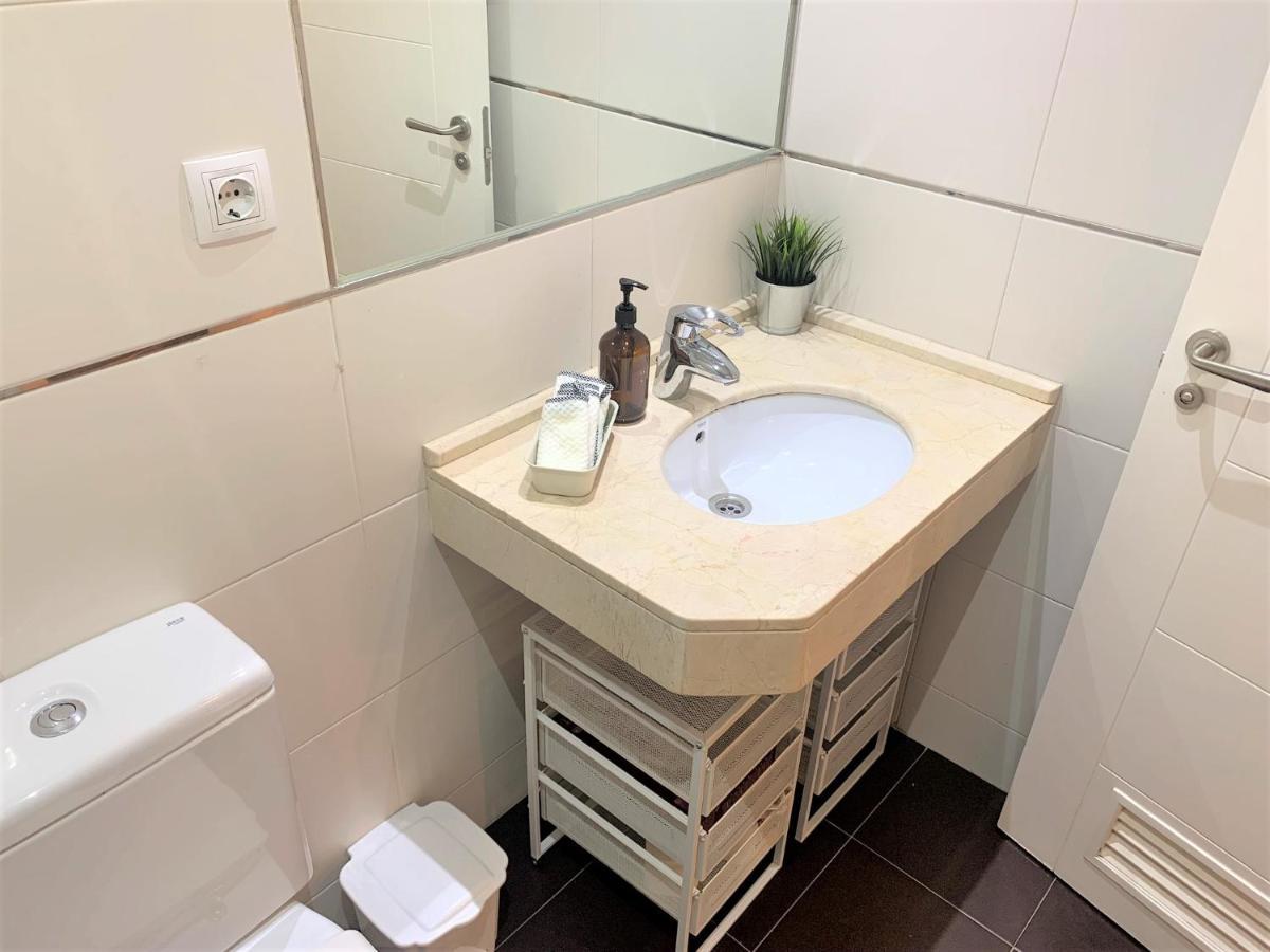 Appartamento Apartamento La Losa Oviedo Esterno foto