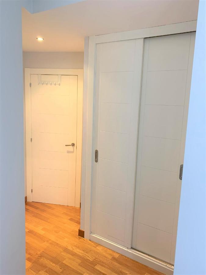 Appartamento Apartamento La Losa Oviedo Esterno foto