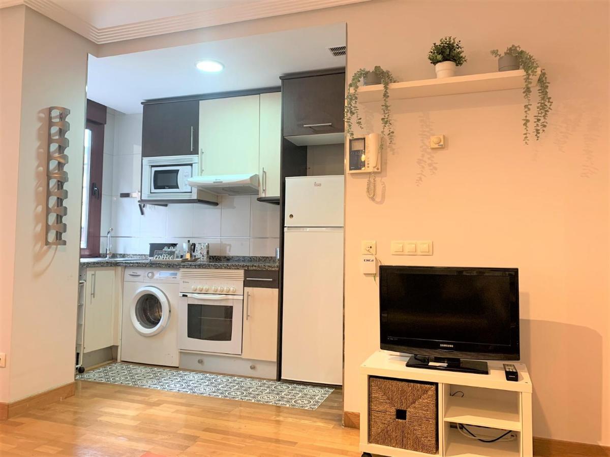 Appartamento Apartamento La Losa Oviedo Esterno foto
