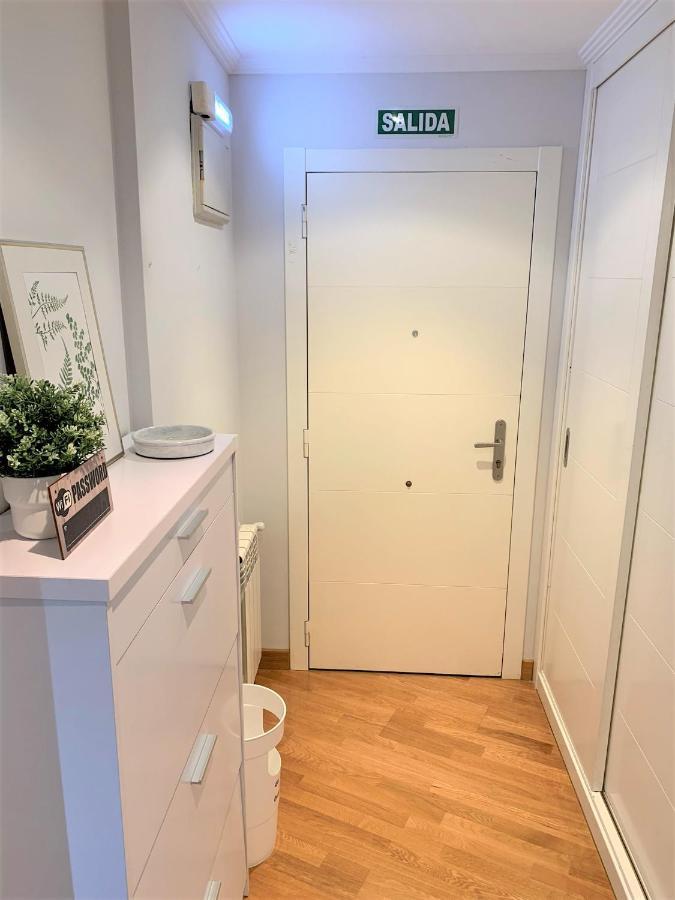 Appartamento Apartamento La Losa Oviedo Esterno foto