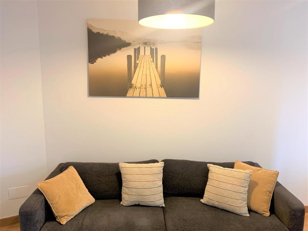 Appartamento Apartamento La Losa Oviedo Esterno foto